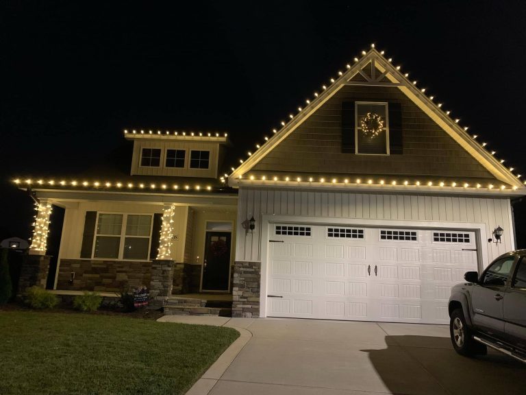 Christmas lights installed in Goldsboro NC